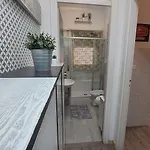 The Center Apartment *